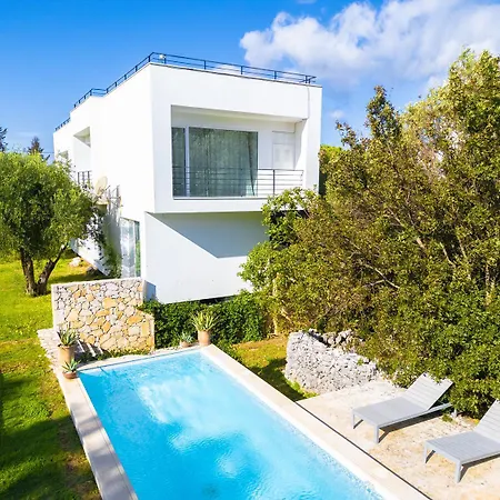 Villa Voukithro Anapaftiria