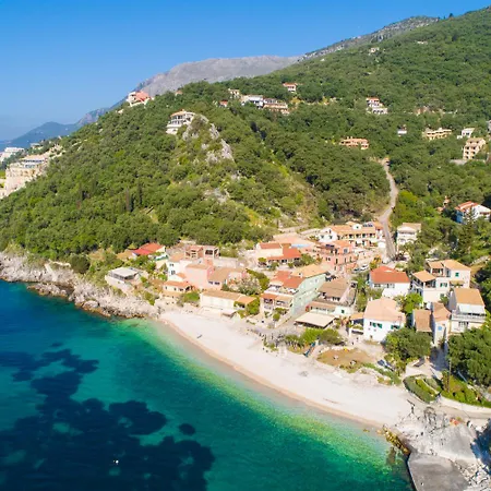 Willa Voukithro Anapaftíria