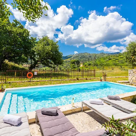 Villa Voukithro Anapaftíria