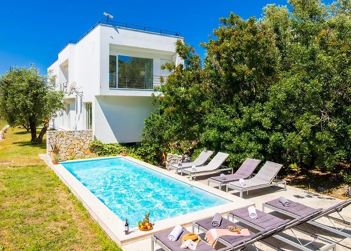 Villa Voukithro *